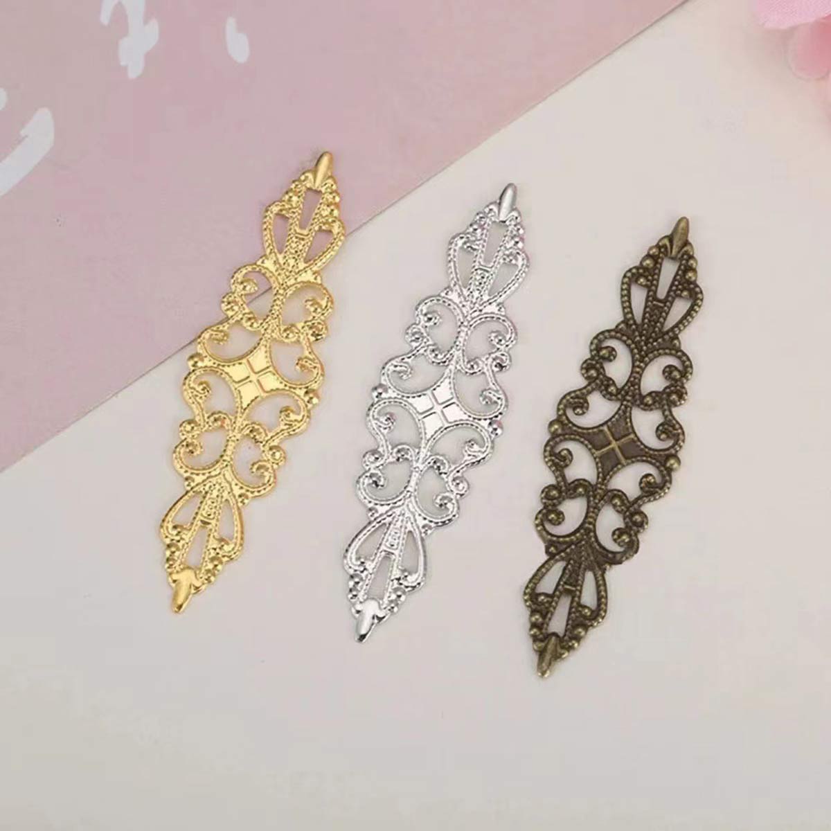 200 buah hiasan berbentuk bela - Embellishment Crafts ulasan dan harga