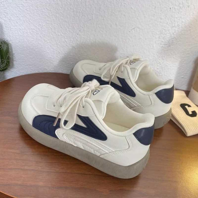 Sepatu Sneakers Wanita Vintage - Guipure Lace Panel ulasan dan harga